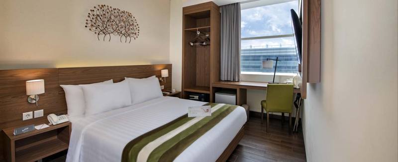 Grand Whiz Poins Simatupang Jakarta Exterior photo
