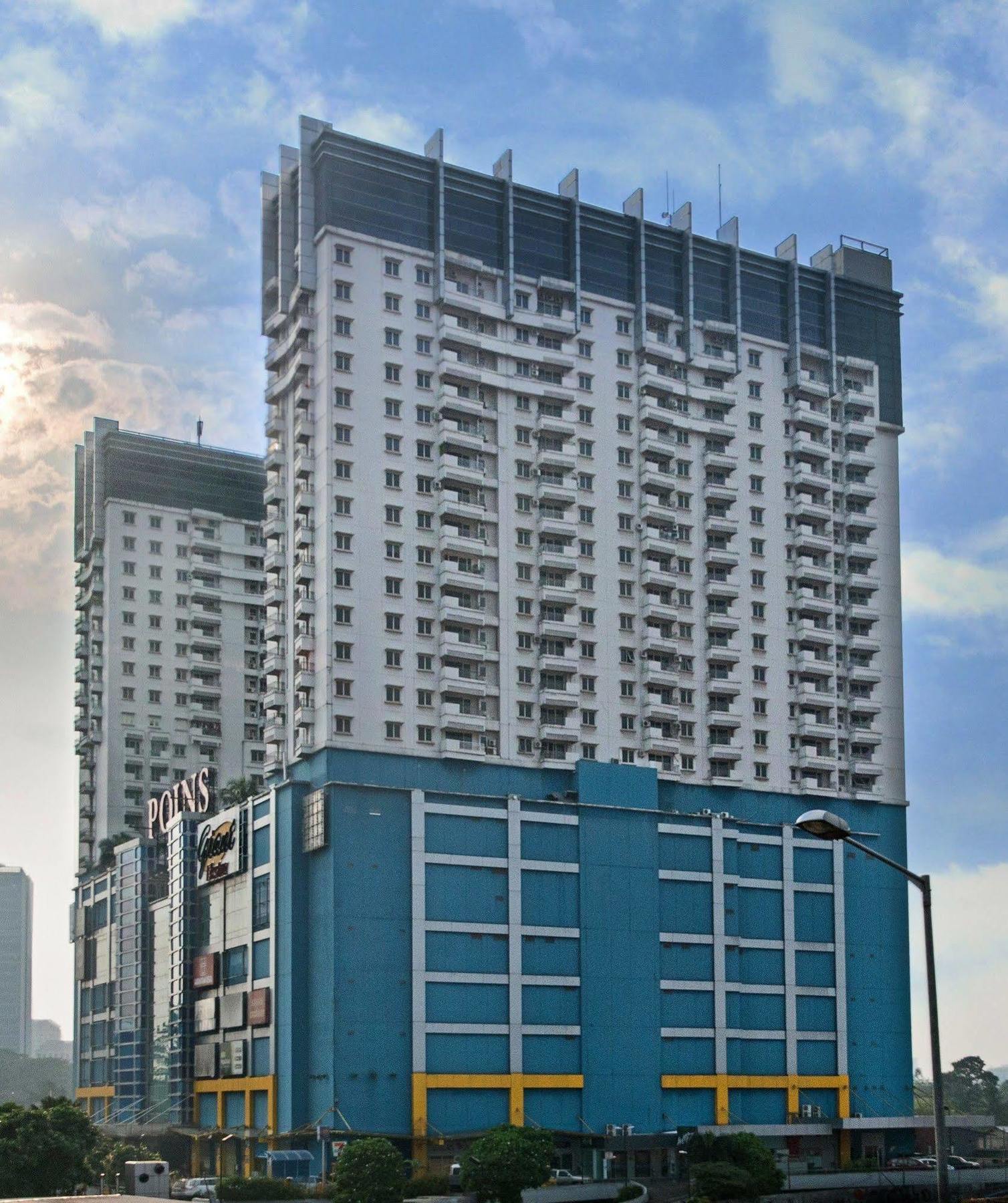Grand Whiz Poins Simatupang Jakarta Exterior photo